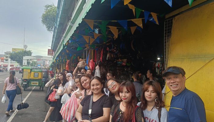 Day 3-9 People's Market